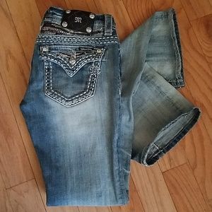 Miss Me Jean's, EUC 28 x 37